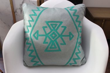 Kilim patterned pillows can be created with just a little paint.