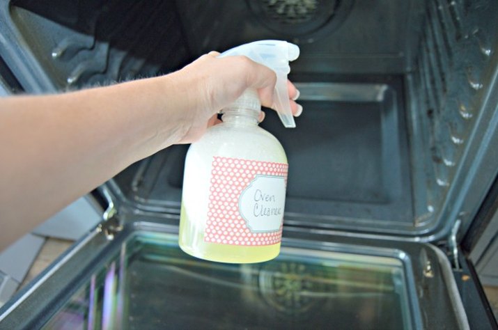 Homemade Oven Cleaning Spray