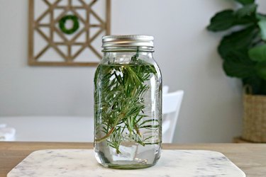 DIY scented vinegars for cleaning