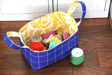 Download and make this free sewing basket pattern