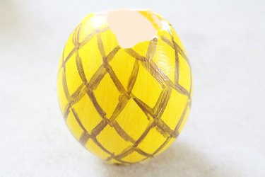 Draw pineapple pattern